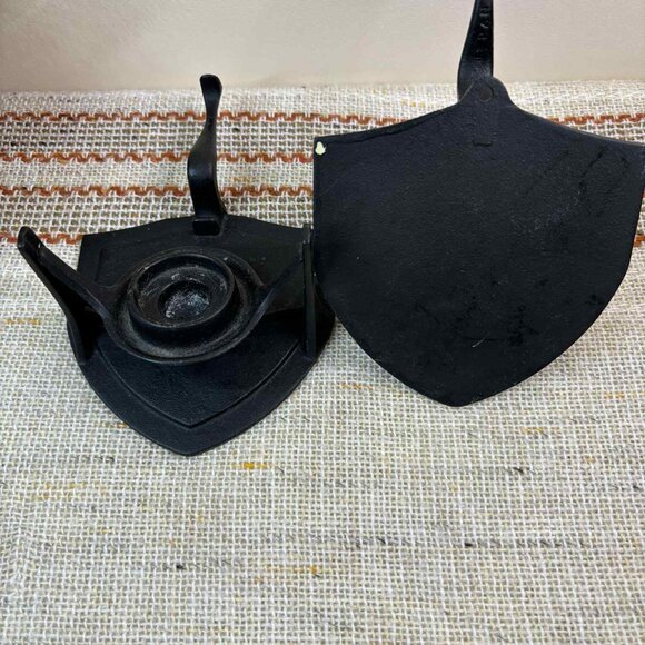 Rare Vintage 1970s Cast Iron sconces | Wall candle holders, Japan - Picture 6 of 6